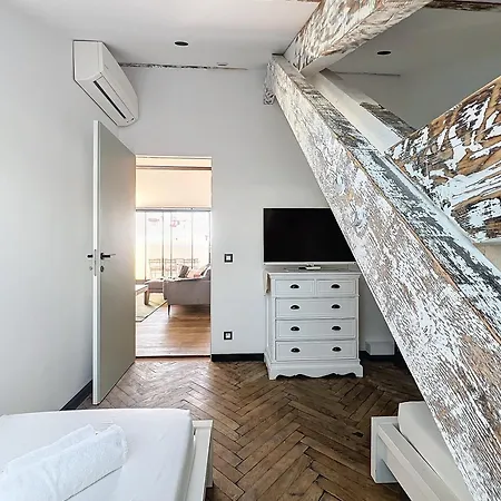 140m2 Vue Mer, 3 Chambres, Centre-ville Appartement